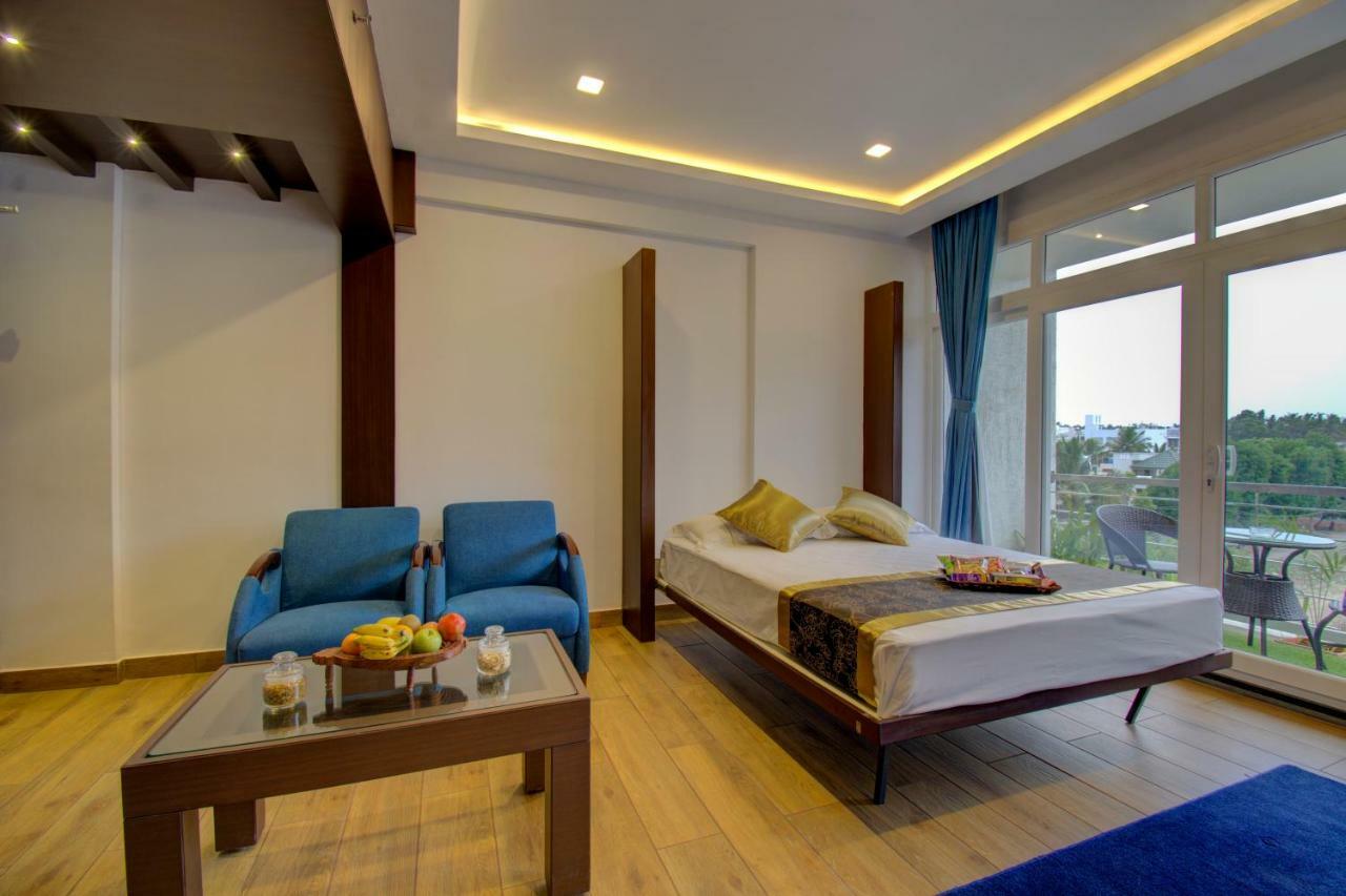 Silver Oak Hotel Mysore Exterior foto